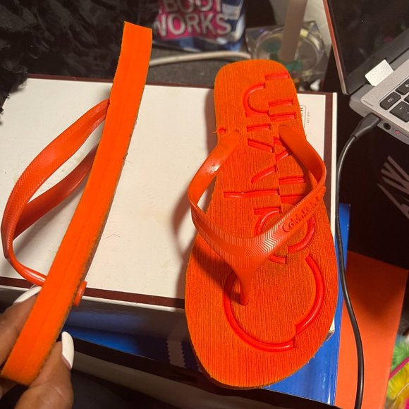 orange CK vintage flip flops - Picture 3 of 4